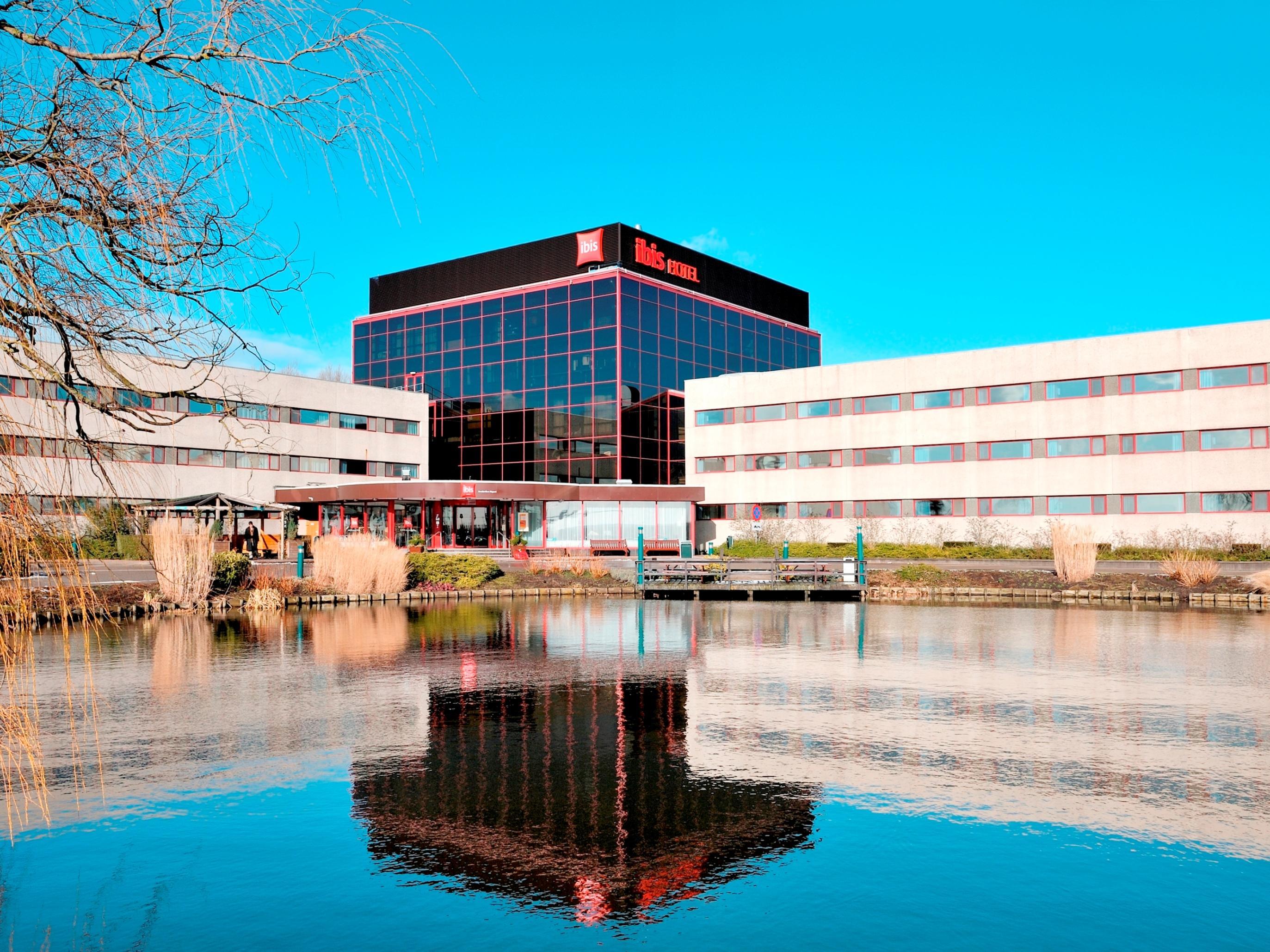 Hotel Ibis Schiphol Amsterdam Airport Badhoevedorp Exterior foto